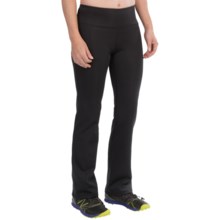 36%OFF 実行とフィットネスレギンスやタイツ （女性用）ニューバランススリムブーツカットパンツ New Balance Slim Bootcut Pants (For Women)画像